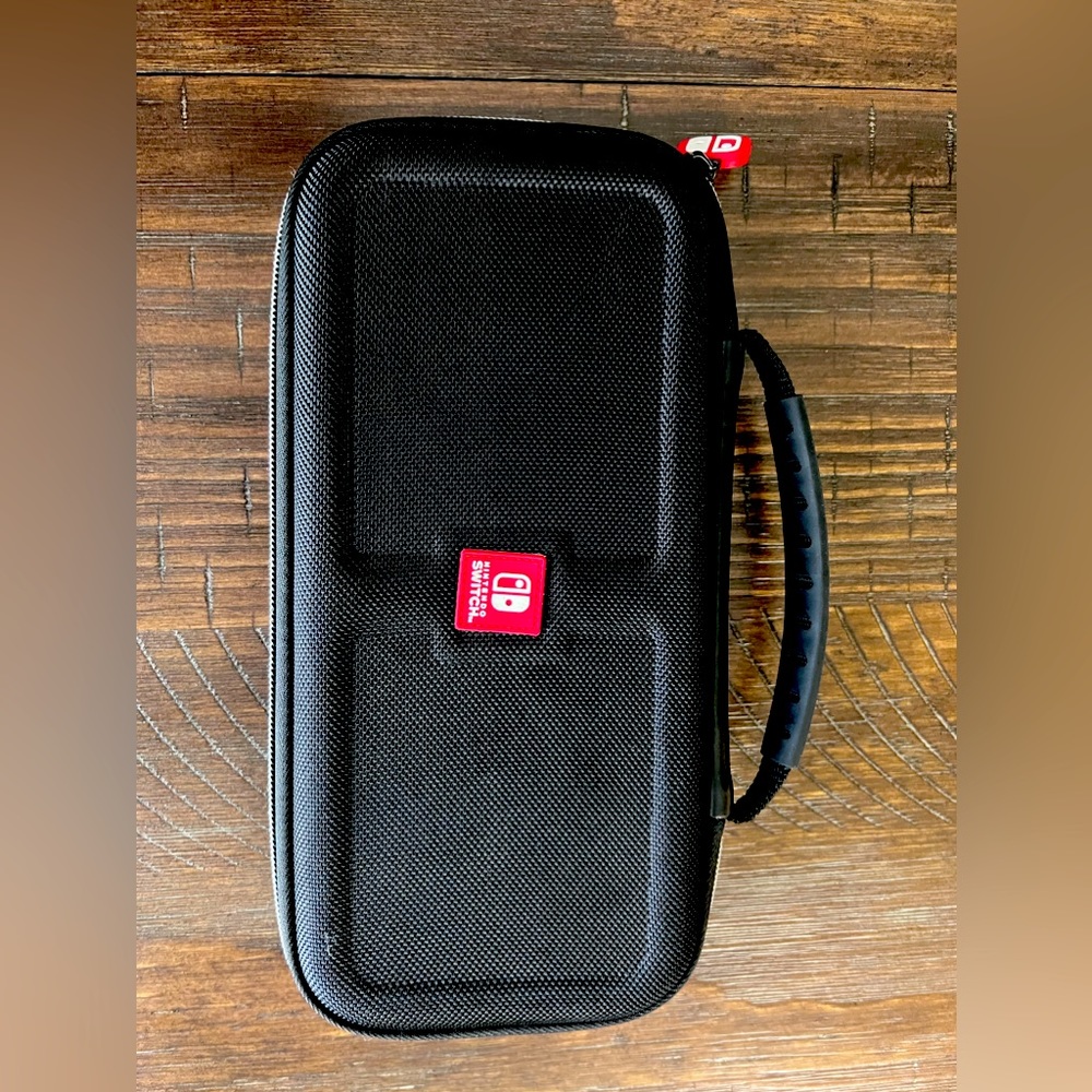 Nintendo Switch Case